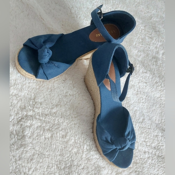 Women sandal wedge heel - Picture 2 of 3